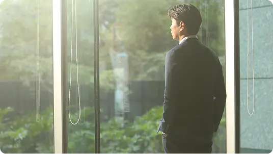 Economic & Governance